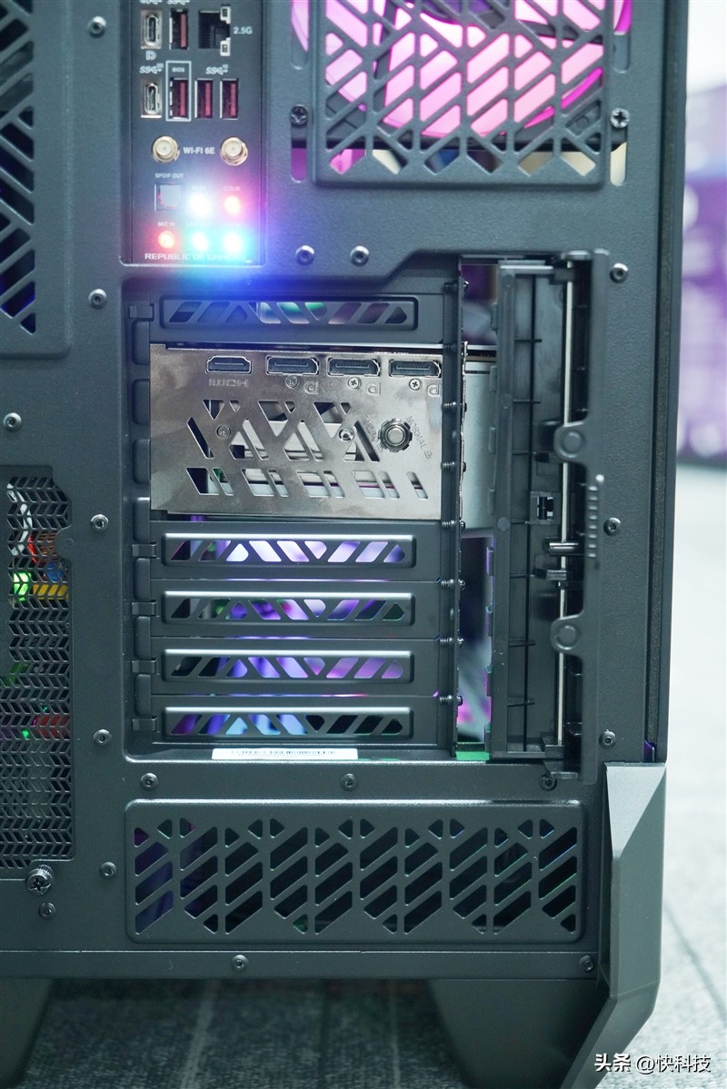 酷冷至尊HAF700装机视频,酷冷至尊haf700evo装480水冷