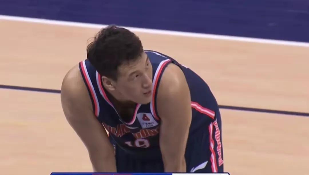 3大神射获点名表扬，2大进攻高塔超高效，季后赛或启用投射阵型