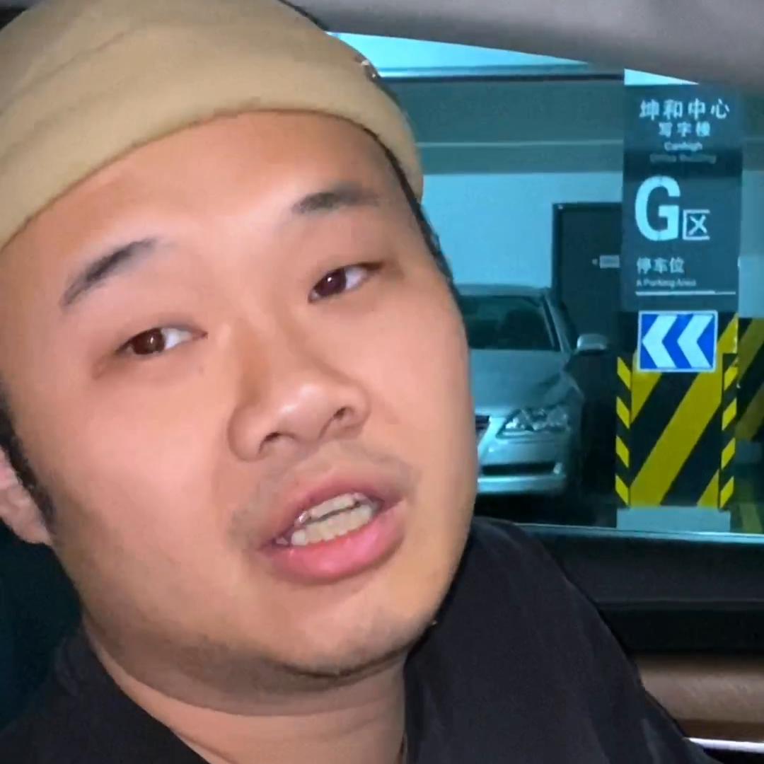 杭州大厦开了一阵子的来自瑞士的手工巧克力#瑞士巧克力