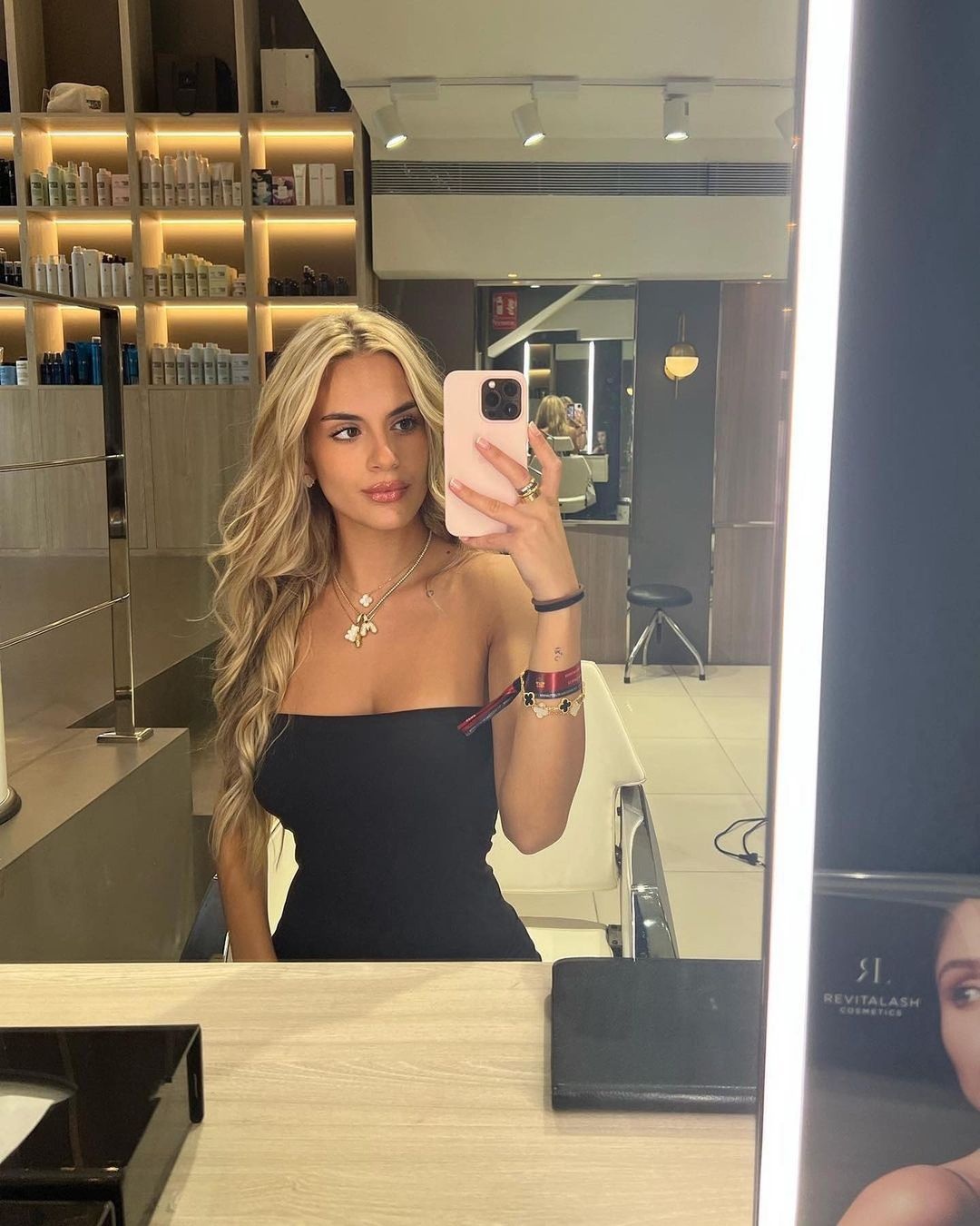 瓜迪奥拉足球革命家,足球女裁判和瓜迪奥拉