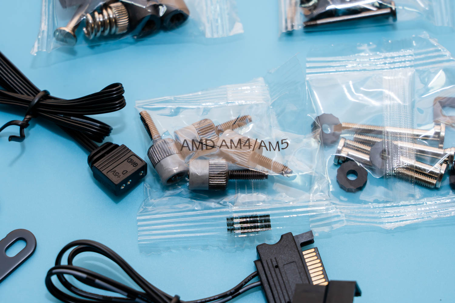 安耐美360水冷太吵,恩杰360水冷和安耐美