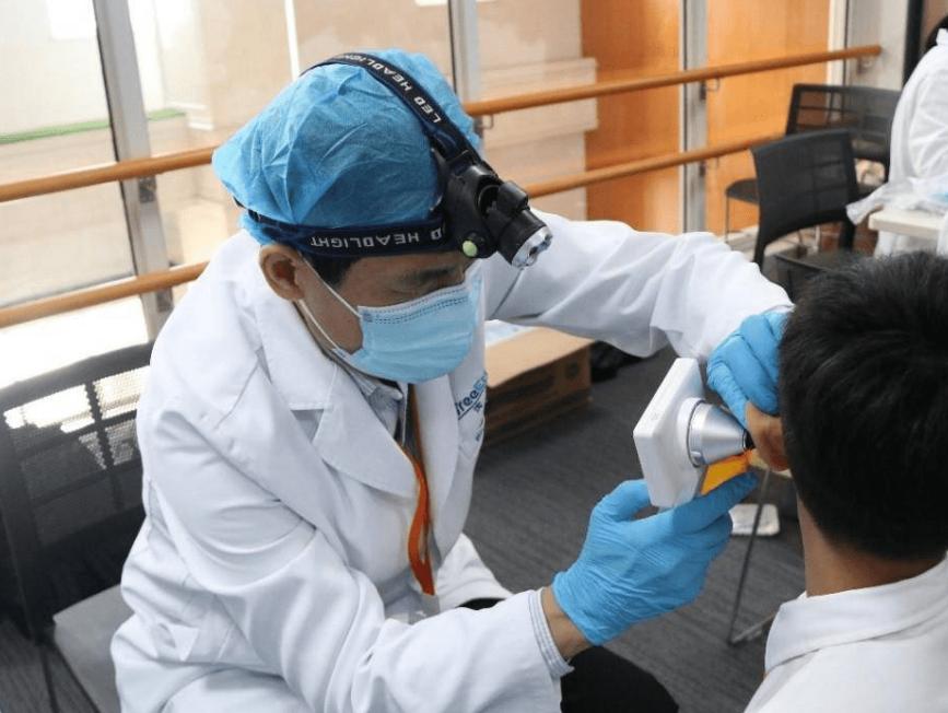 耳朵总是痒痒是身体哪里出问题了,耳朵经常痒得很是什么原因