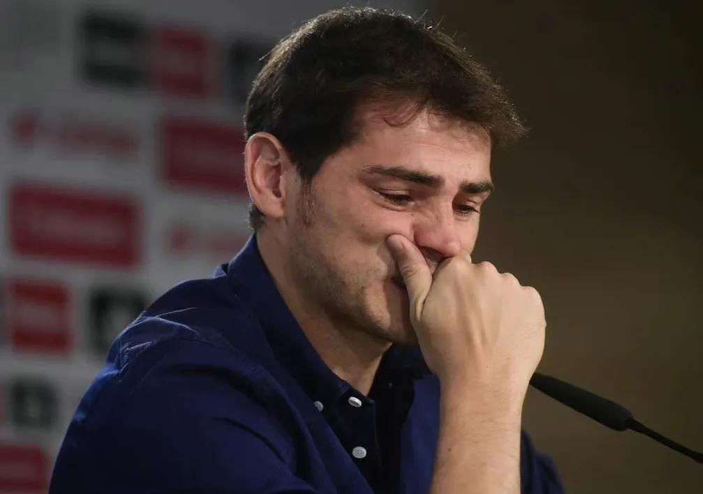 卡西利亚斯皇马最后一次扑救,皇马门将纳瓦斯和卡西