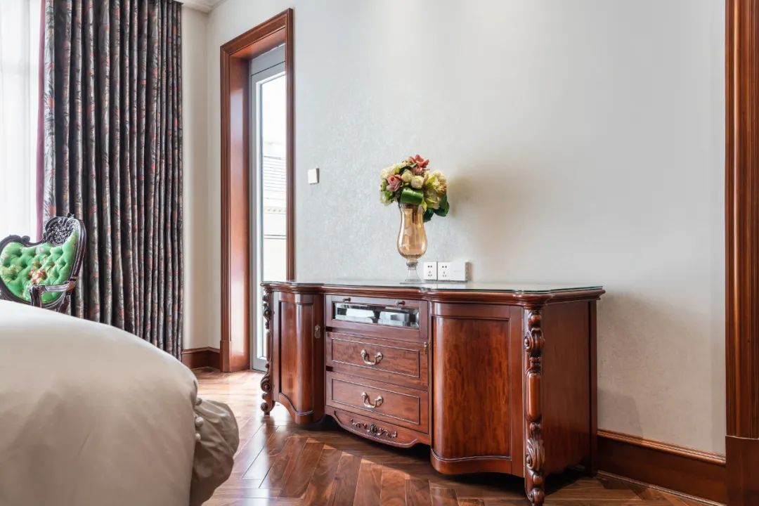 桃花心木的深度分析,桃花心木的优点与缺点