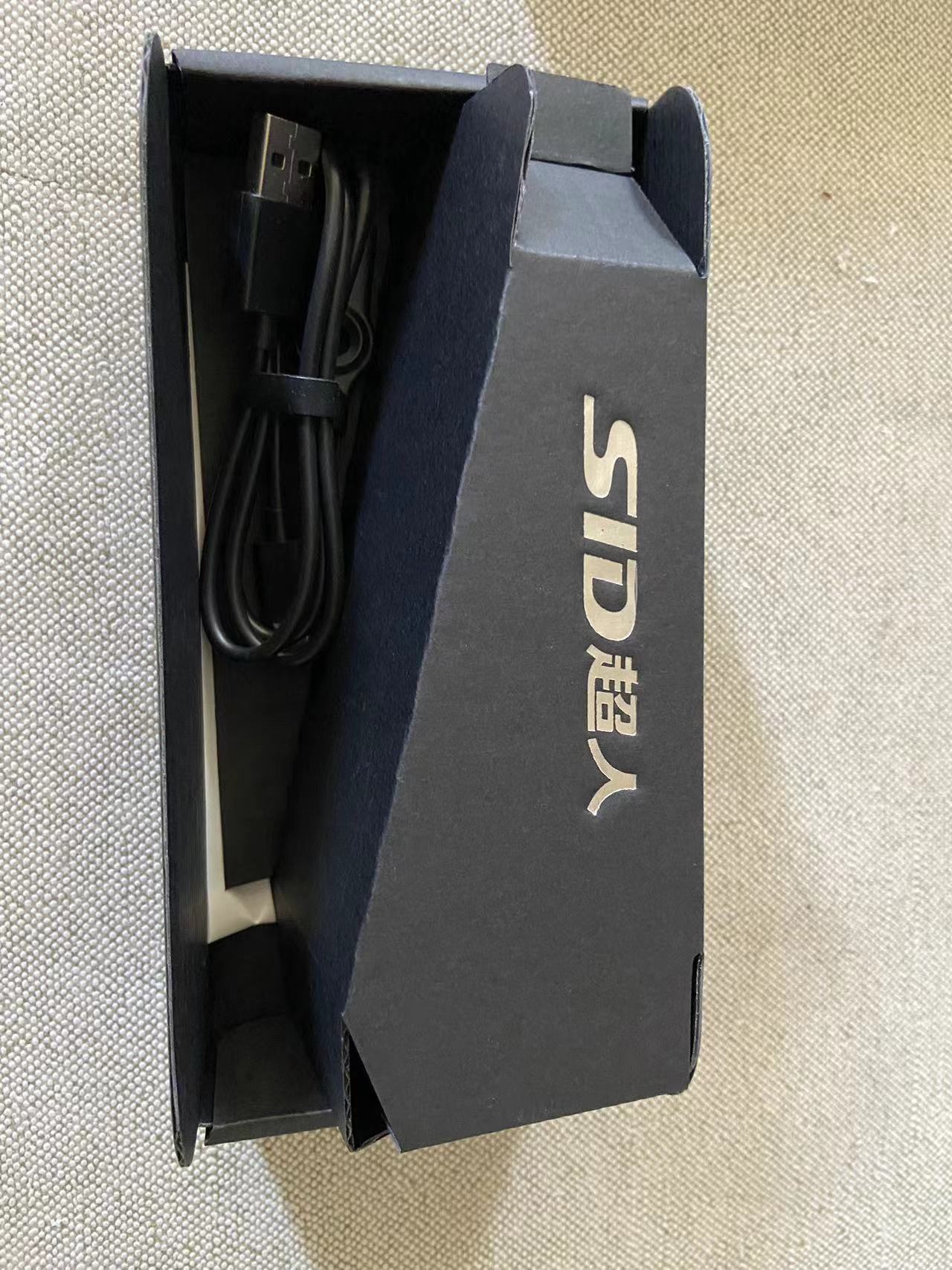 给父亲的礼物，端午节回家给他换上超人三头剃须刀