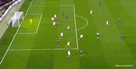 巴西两大天才中锋抵达巴萨皇马,巴西前锋谁最好