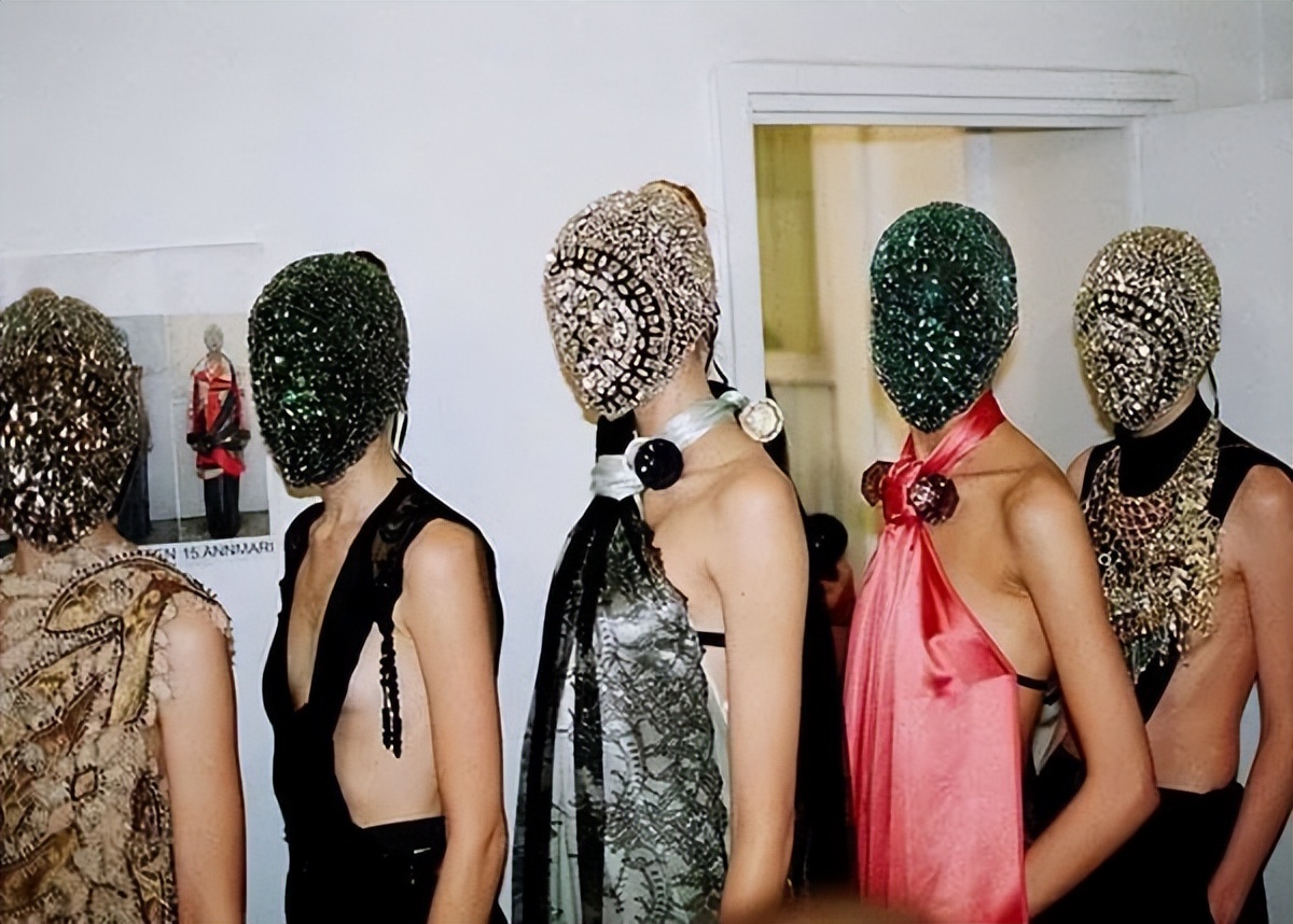 从亏损到每年利润超过1000万,从持续亏损到盈利经典案例