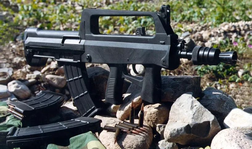 兵团新警,警用突击步枪与军用突击步枪