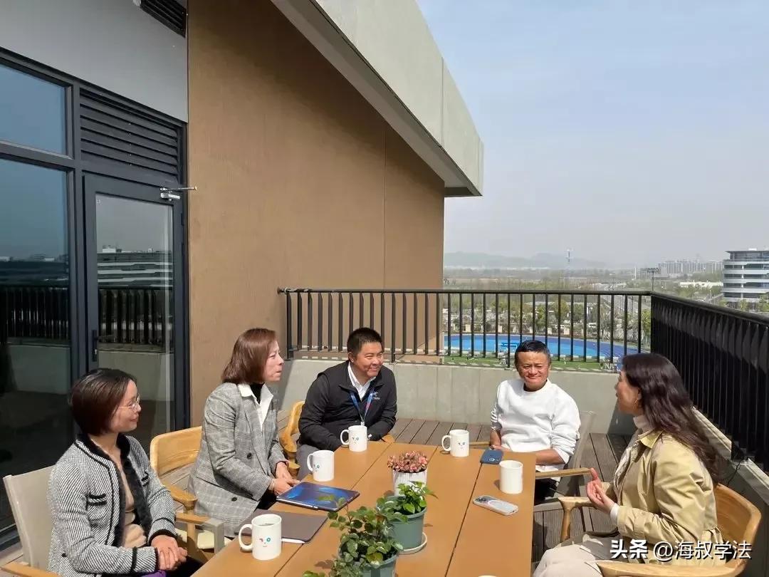 阿里巴巴创始人马云访谈,阿里的创始人马云