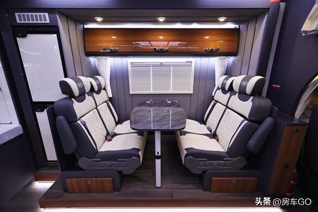 蓝牌c本房车内尺寸一般多少,蓝牌c照就能开的大号房车