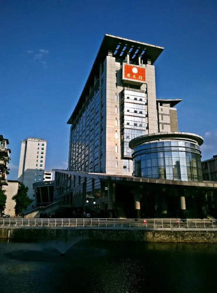 广西医科大学,广西医科大学是几本