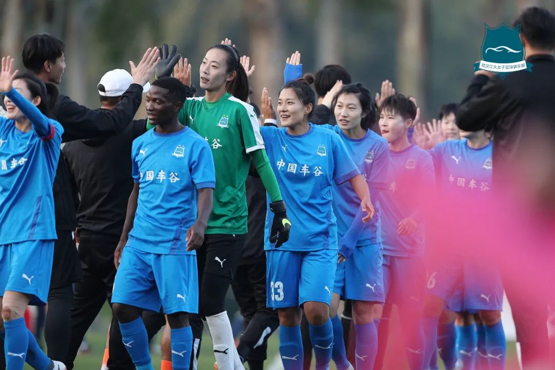 武汉女足夺冠全纪录,踏上新征程武汉女足剑指三连冠