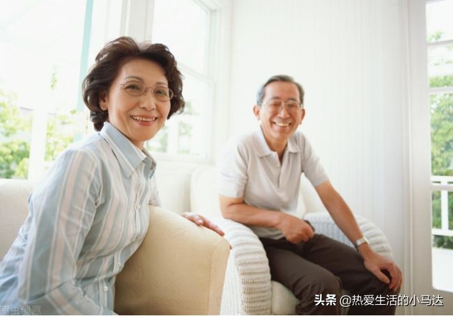 55岁退休大妈的忠告,60岁的女人退休之后该做些什么