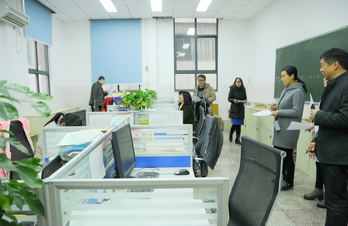 安徽省各地市教师工资标准,安徽退休教师补发教龄工资