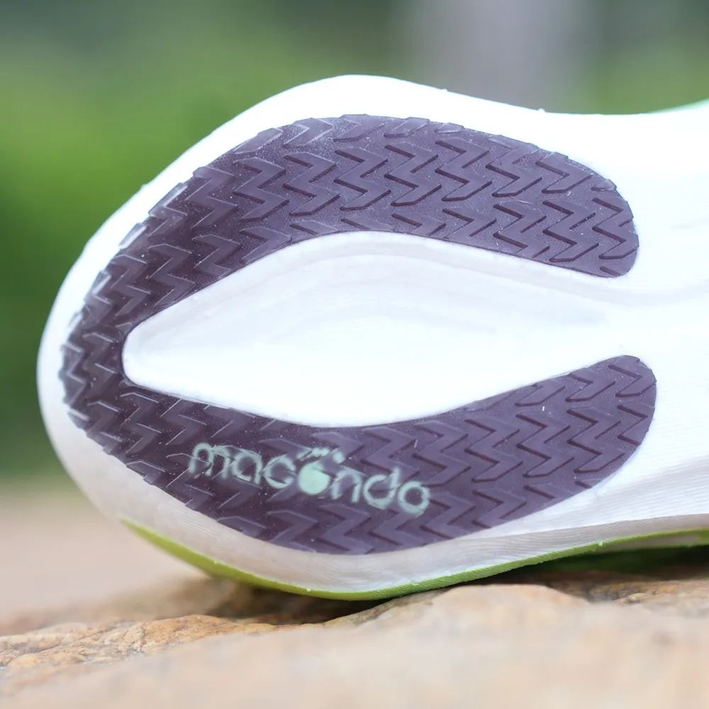 马孔多倚天箭跑鞋2.0,马孔多倚天箭值得入手吗