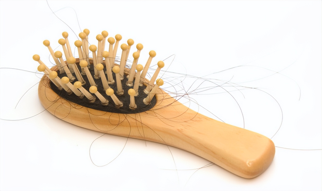 女生头发天生稀疏细软怎么办,头发稀疏细软可以吃啥改善