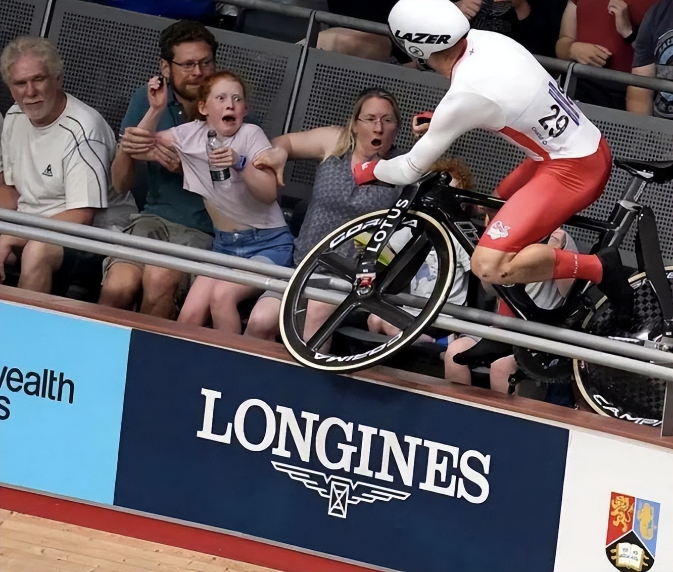 涓栫晫鍗佸ぇ瓒呮ā韬潗鍥剧墖鍥炬枃,涓栫晫鍗佸ぇ瓒呮ā鎯婅壋鍐欑湡