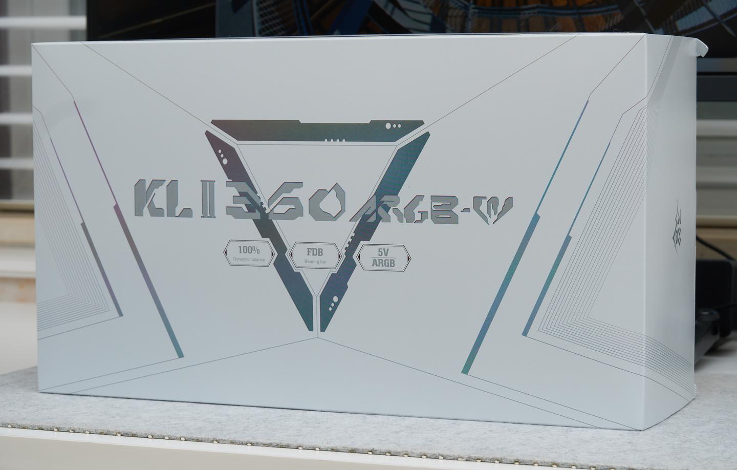 我真的用水冷看了一集《柯南》！鑫谷昆仑Ⅱ360ARGB水冷首发测评