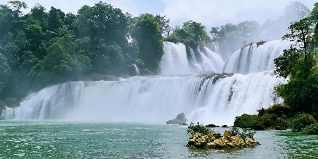 广西德天瀑布回广州沿途景区,德天跨国大瀑布风景区和古龙山