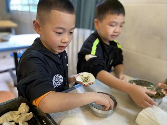 重庆第二届少儿足球赛冠军,少儿大赛代言人