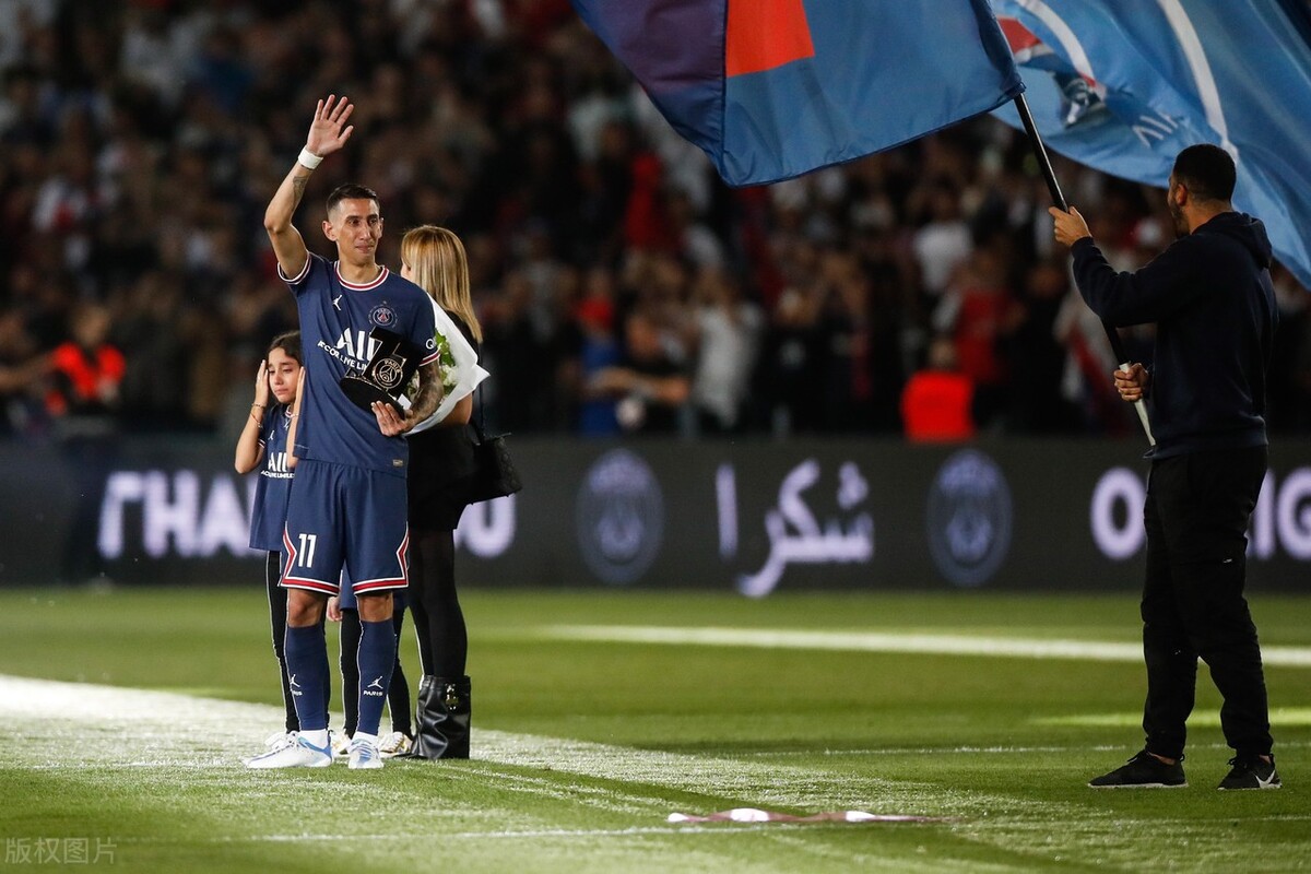 巴塞罗那引进曼城,巴塞罗那引进球员