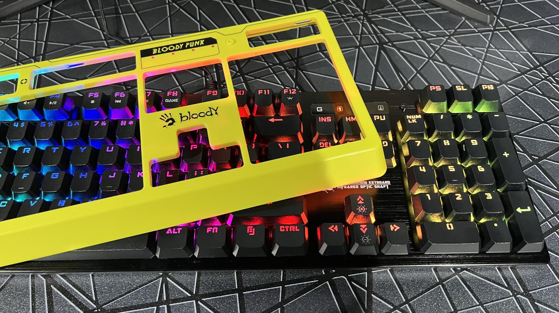 赛事指定键鼠血手幽灵,血手键盘鼠赛博朋克