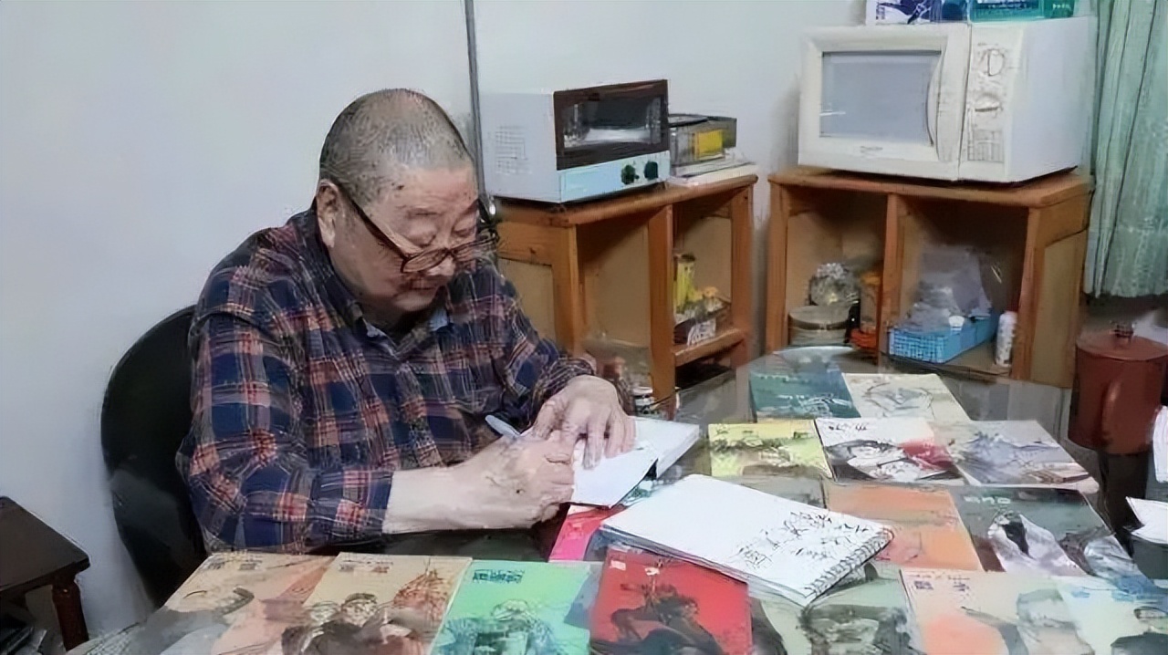 倪匡当年为什么去香港,倪匡回过内蒙吗