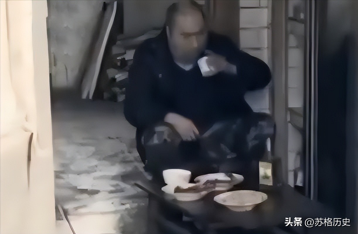 喝了40年酒结果变成河马脖,喝白酒脖子变成河马脖