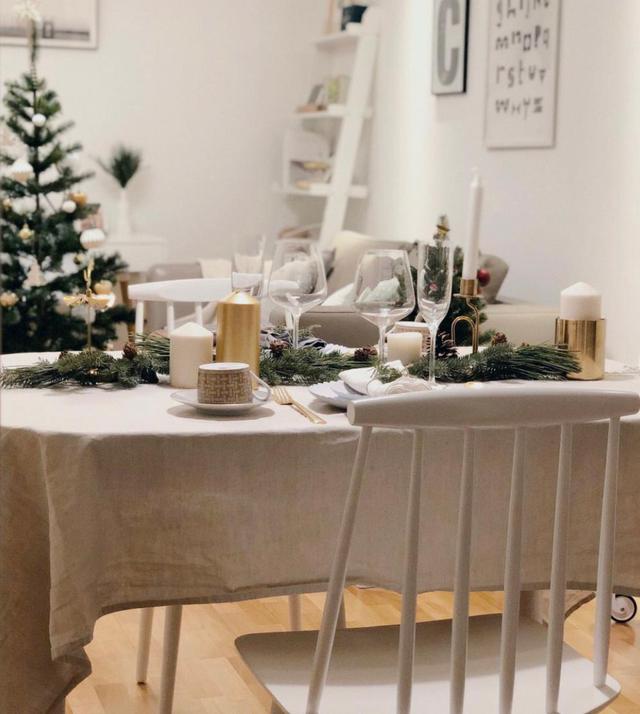 她拒绝断舍离，入住三年依旧把家收拾得井井有条，堪称教科书收纳