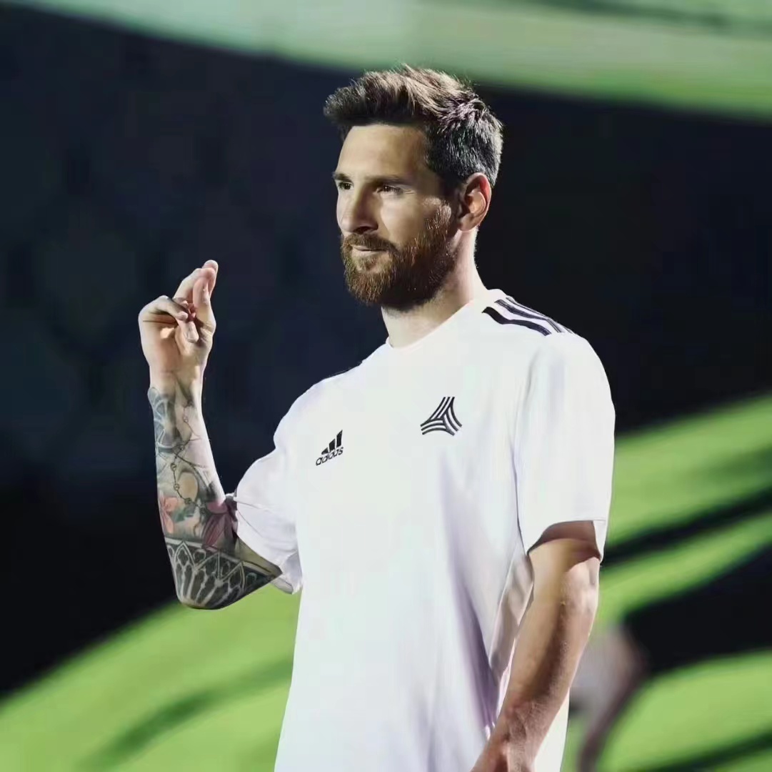 梅西对青年的启迪,梅西寄语热爱足球的中国少年