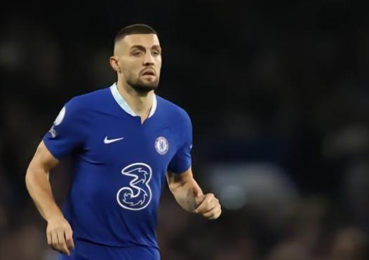 曼城锁定克罗地亚中场全能神将，瓜迪奥拉力荐，有望白捡一个宝贝