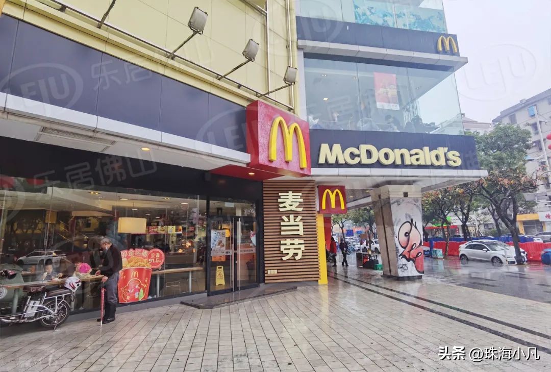 空置！变卖！免租金也没人租！昔日的购物天堂，未来路在何方？