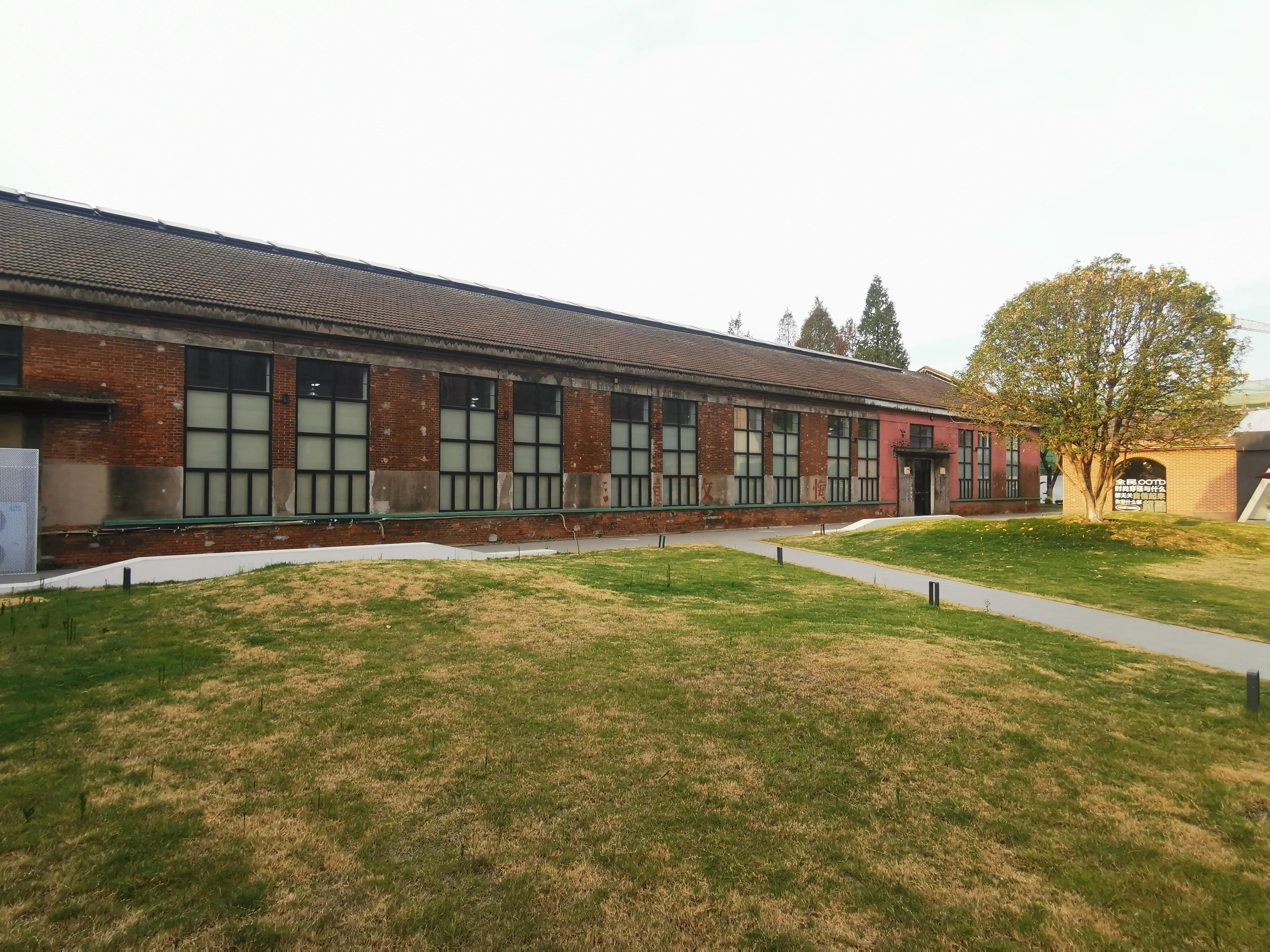 监狱成景点,监狱打卡点沙漠