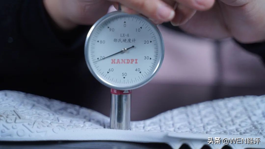 闪电9实战测评球鞋显微镜,闪电9拆解