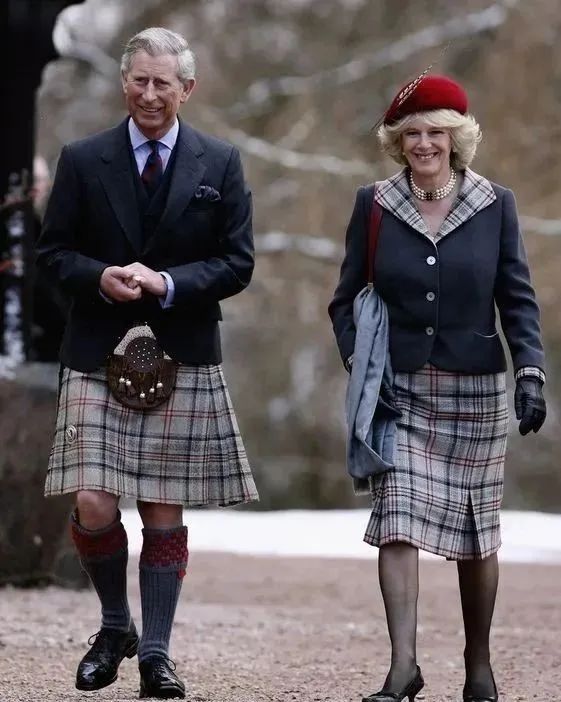 英国王后卡米拉年轻时身材好吗,卡米拉黛妃的珠宝