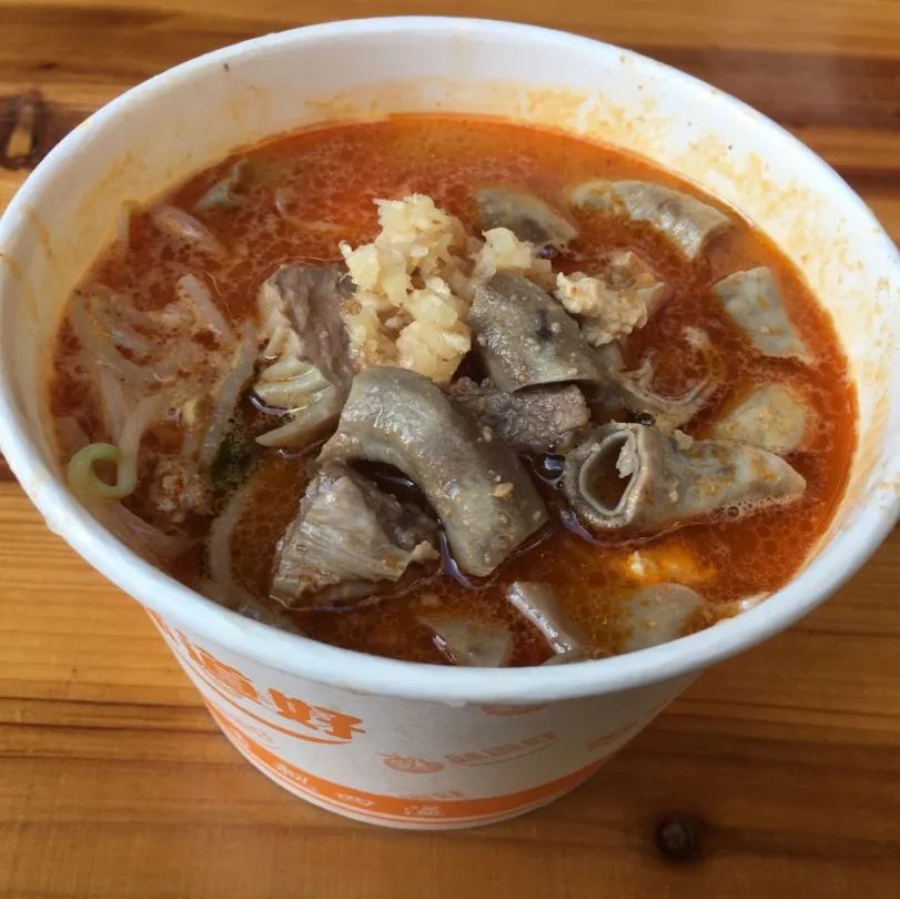 厦门人普遍喜欢吃什么,厦门人排着队吃什么