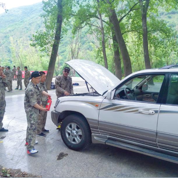 好人老万和他的车班弟兄们