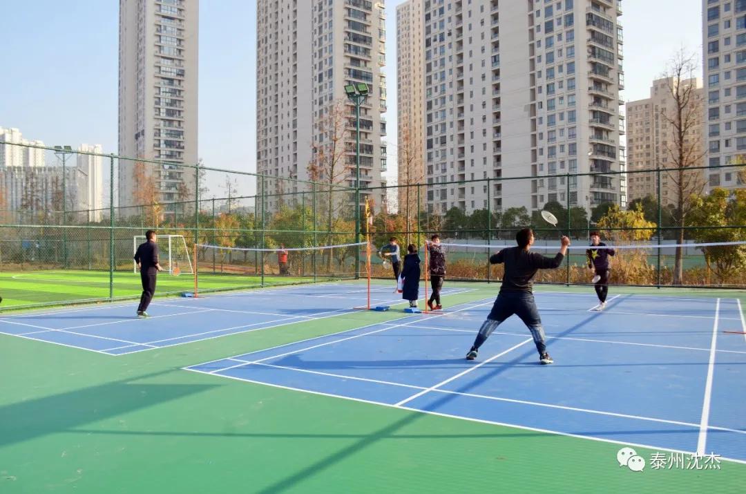 泰州新高桥体育公园成为市民健身好去处