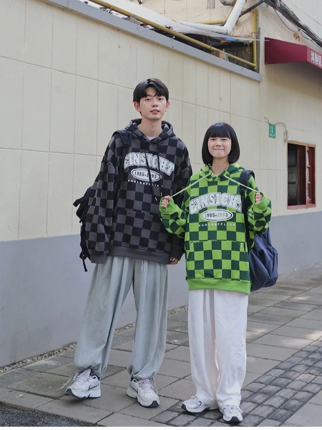 今年最流行的五款卫衣,现在流行这几种卫衣