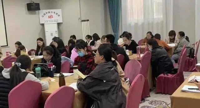 目前最受欢迎的十大行业,最适合现在做的三个行业