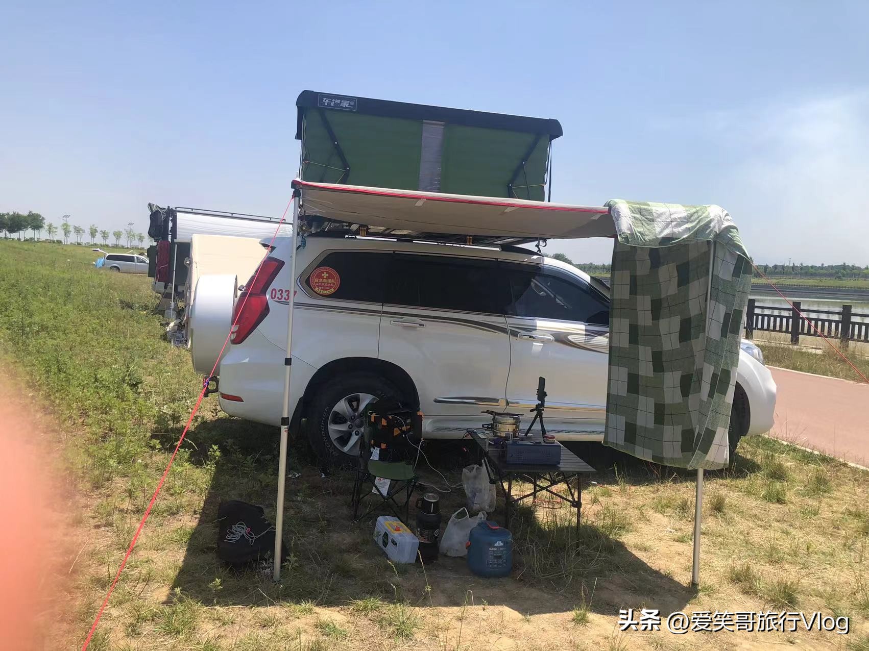 自驾游有没有必要搞车顶行李箱,车顶帐篷和拖挂帐篷车哪个实用