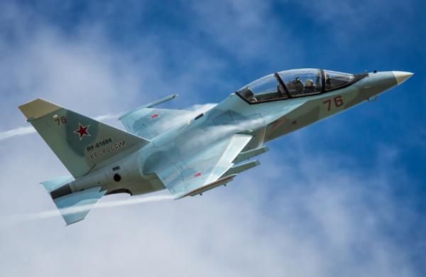 中国赢两次？美拿F35威胁阿联酋禁华为，结果千亿大单被中国抢了