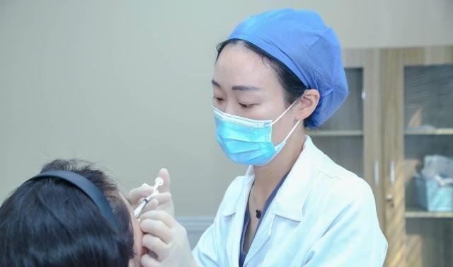 从“融陆”到“共赢”：台籍医生在大陆的成功之路