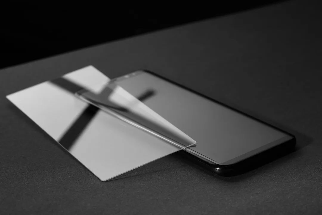 屏幕玻璃比较耐摔的手机,超级摔不碎的手机