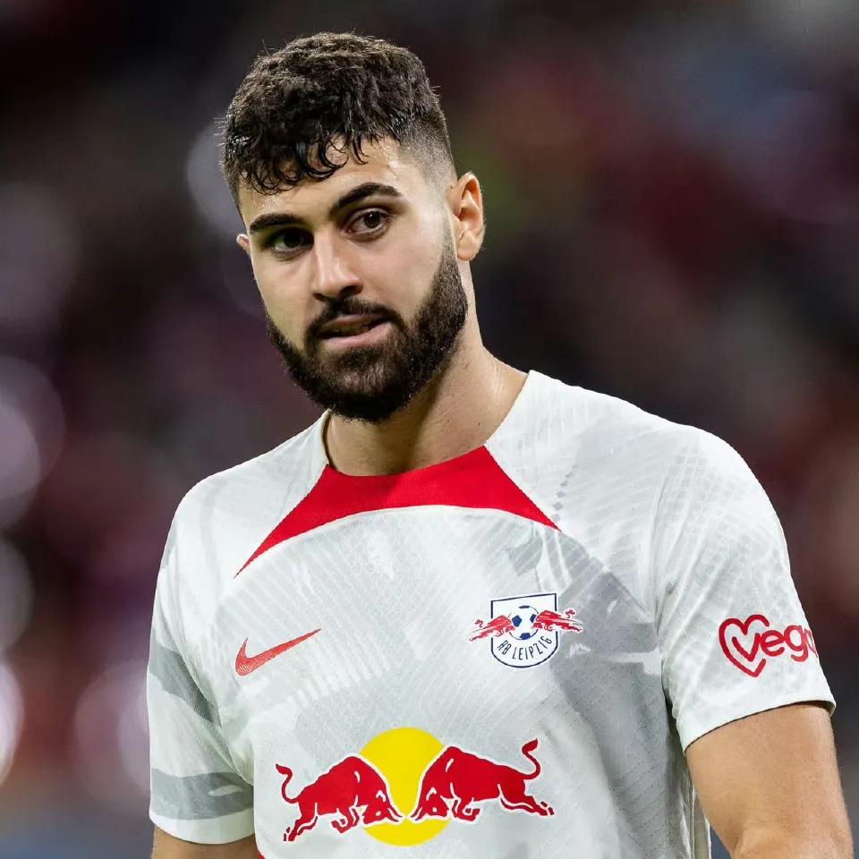 五大联赛U23最佳阵容，皇马双星维尼修斯、罗德里戈落选