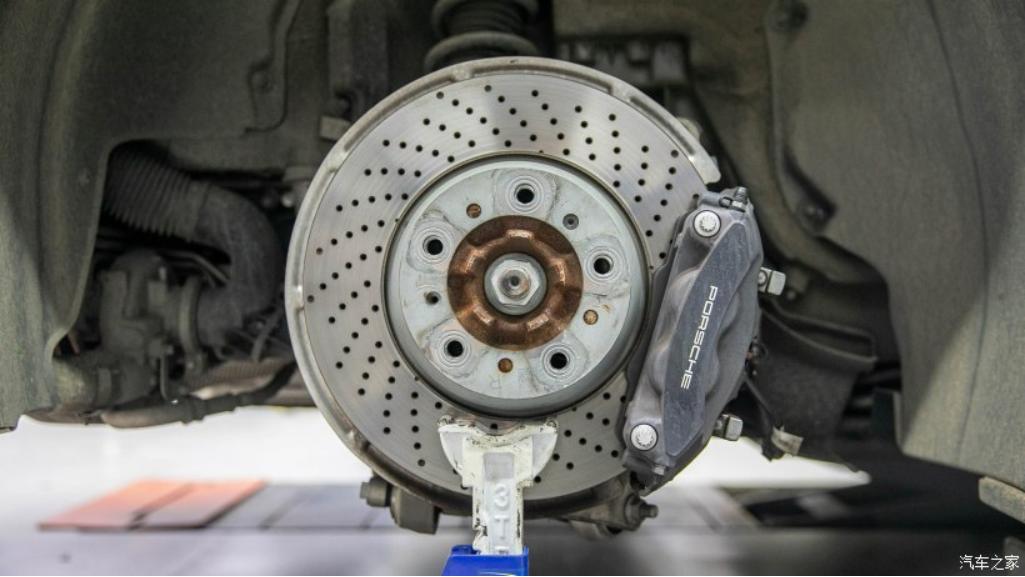 砂金石绿保时捷911改装,2016保时捷911改装黄色