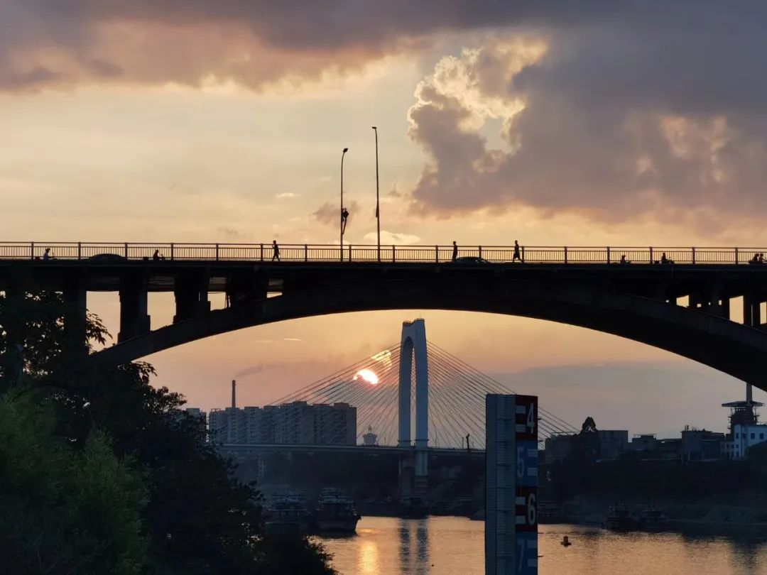回到小县城朝九晚五,回归朝九晚五的生活