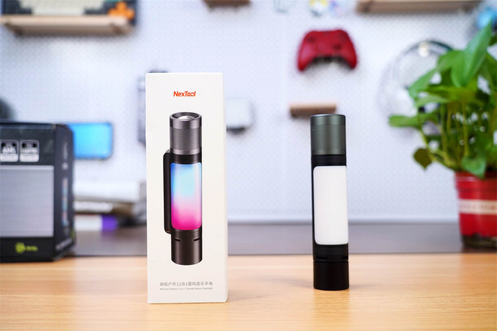 纳拓十二合一雷鸣音乐手电测评,神奇户外灯多功能高端露营灯