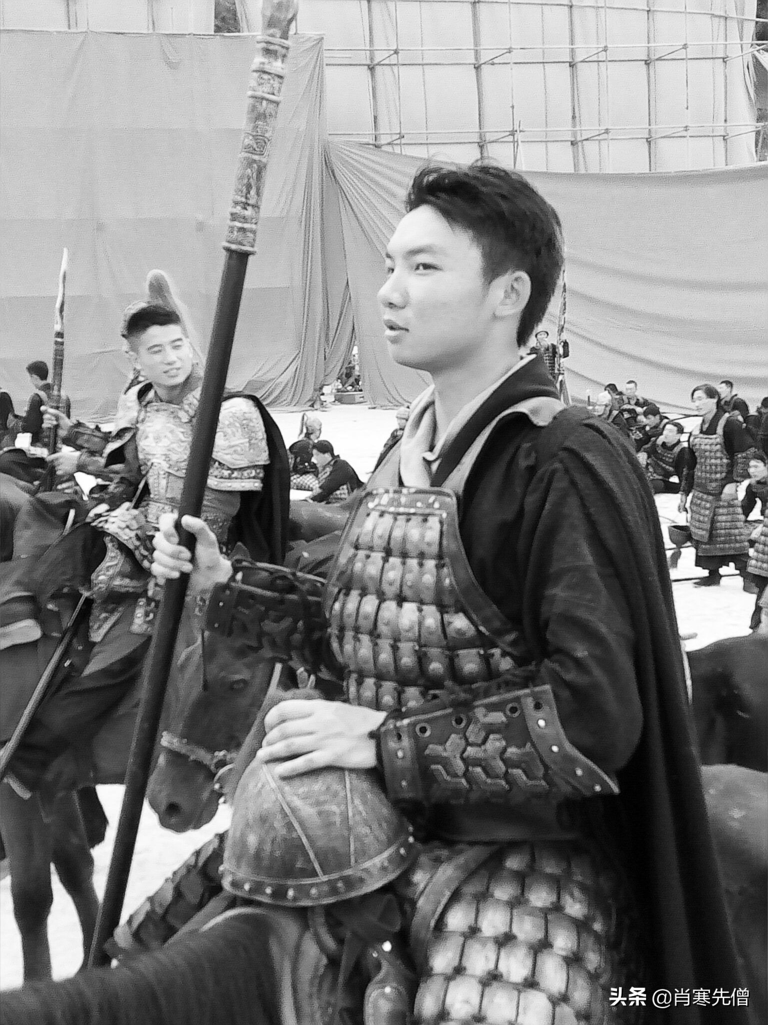 横店底层群演生活状态,横店影视城当群演现状