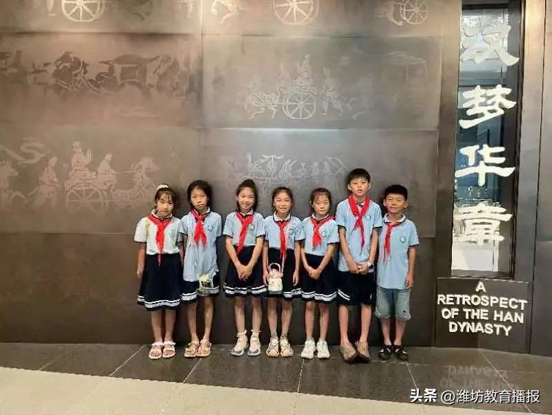潍坊新亮点外国语学校,潍坊中新双语学校